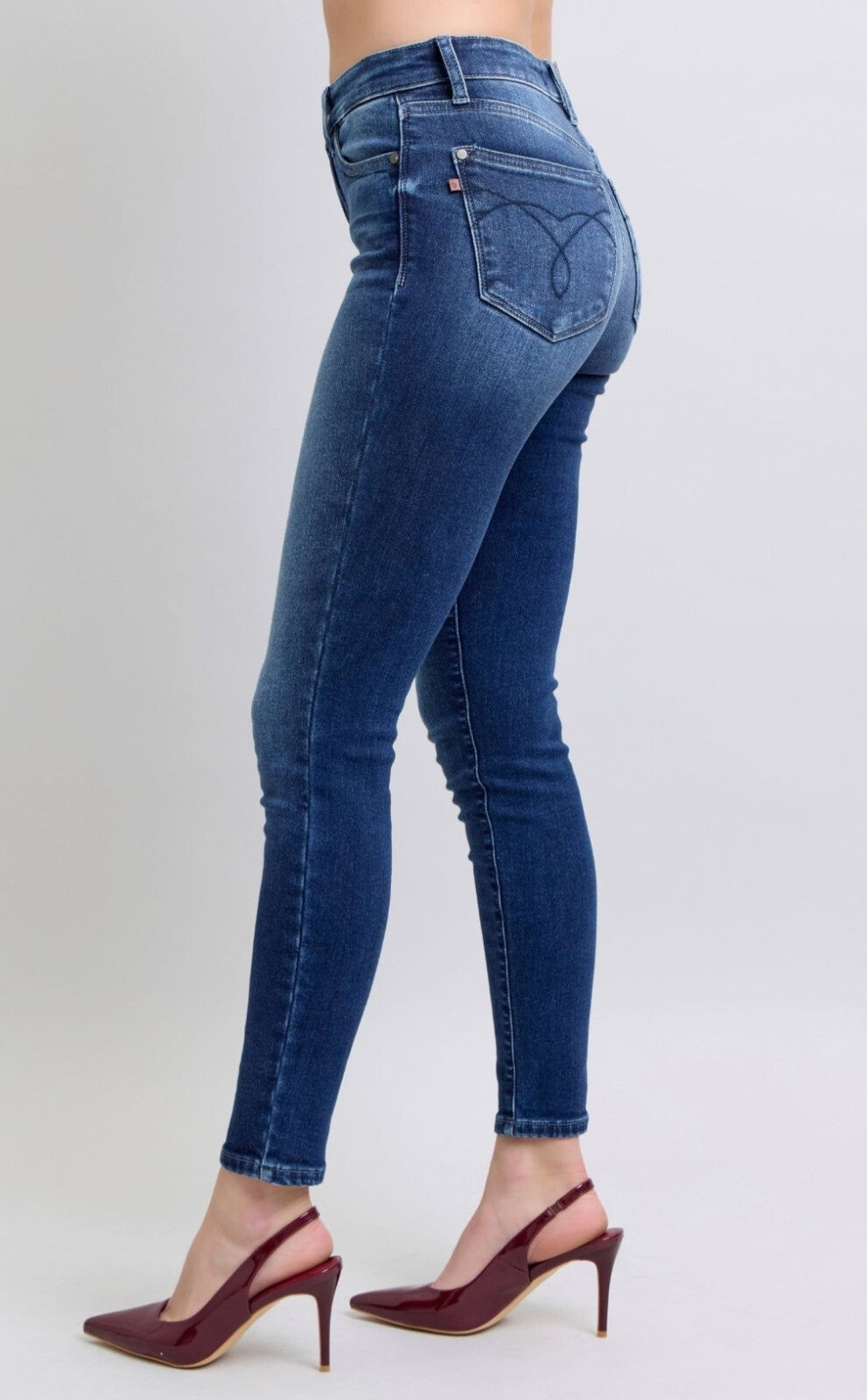 Judy Blue Mid-Rise Skinny Non-Distressed Thermal Jeans