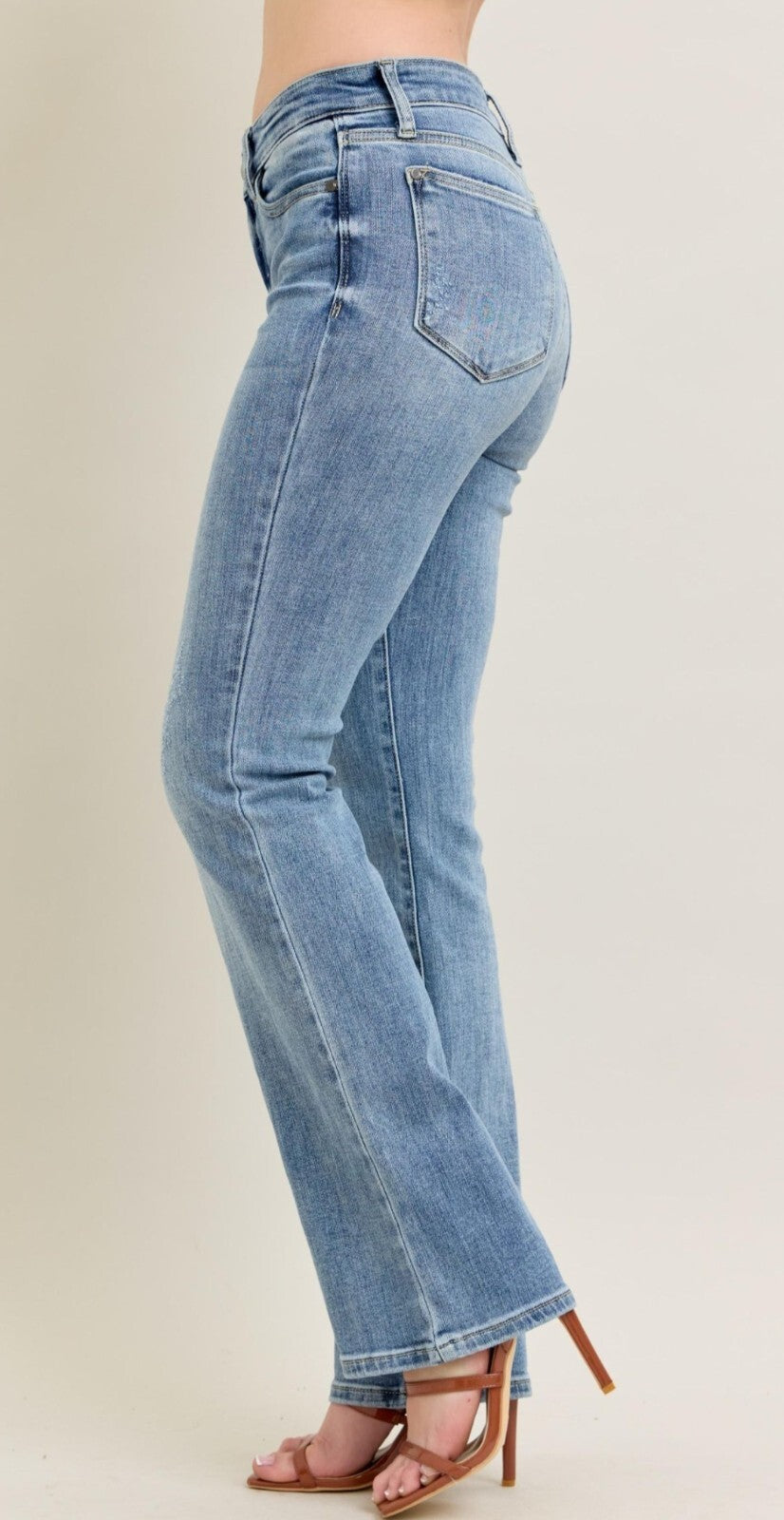 Judy Blue Core Mid-Rise  Bootcut Jeans
