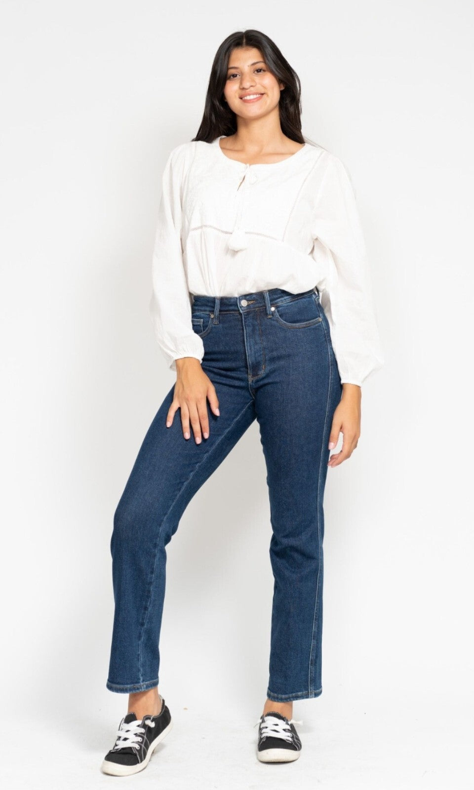 Judy Blue High-Rise W/ Tummy Control  Straight Fit Jeans