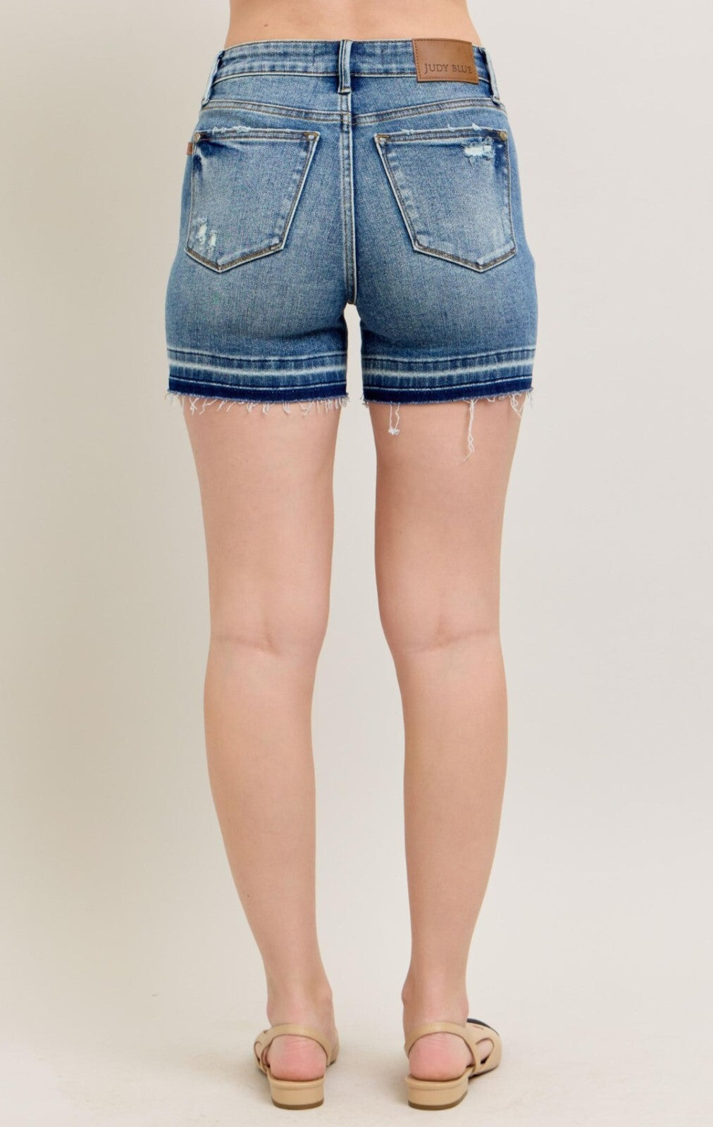 Judy Blue Mid-Rise W/ Tummy Control Vintage Wash  Shorts