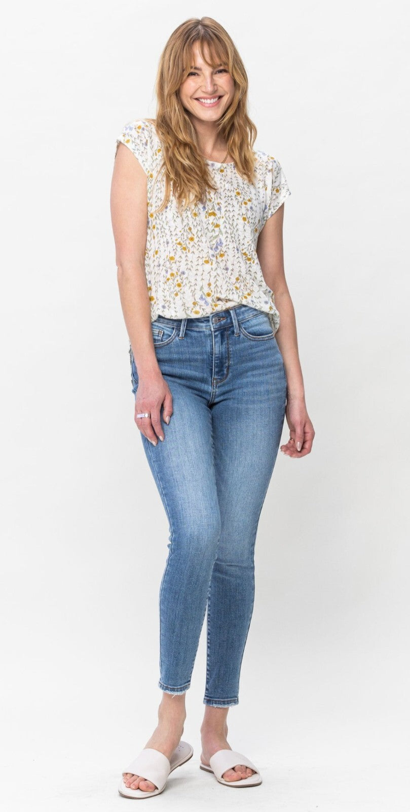 Judy Blue Mid-Rise  Skinny Vintage Jeans