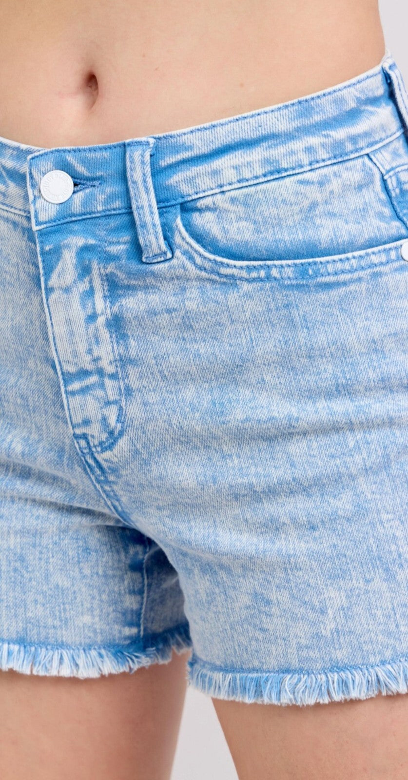 Judy Blue Mid-Rise Cyan Garment Dyed Shorts