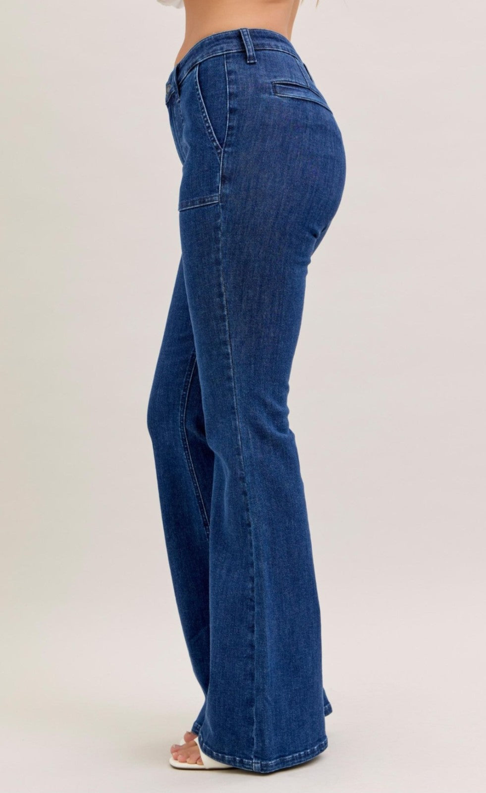 Judy Blue High-Rise Flare W/ Patch Pockets Jeans