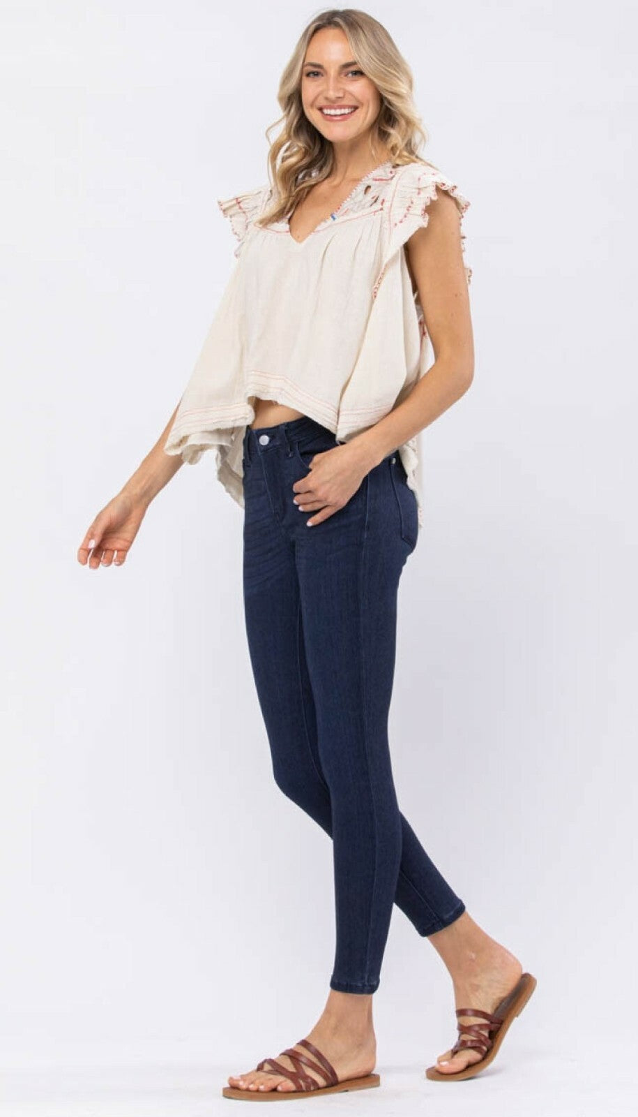 Judy Blue Mid- Rise 28.5" Inseam Skinny Jeans