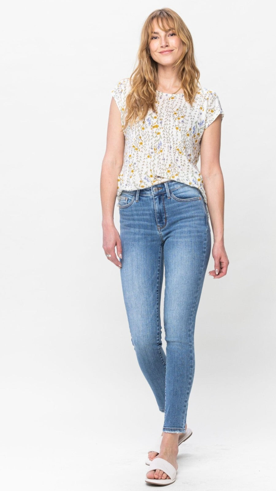 Judy Blue Mid-Rise  Skinny Vintage Jeans