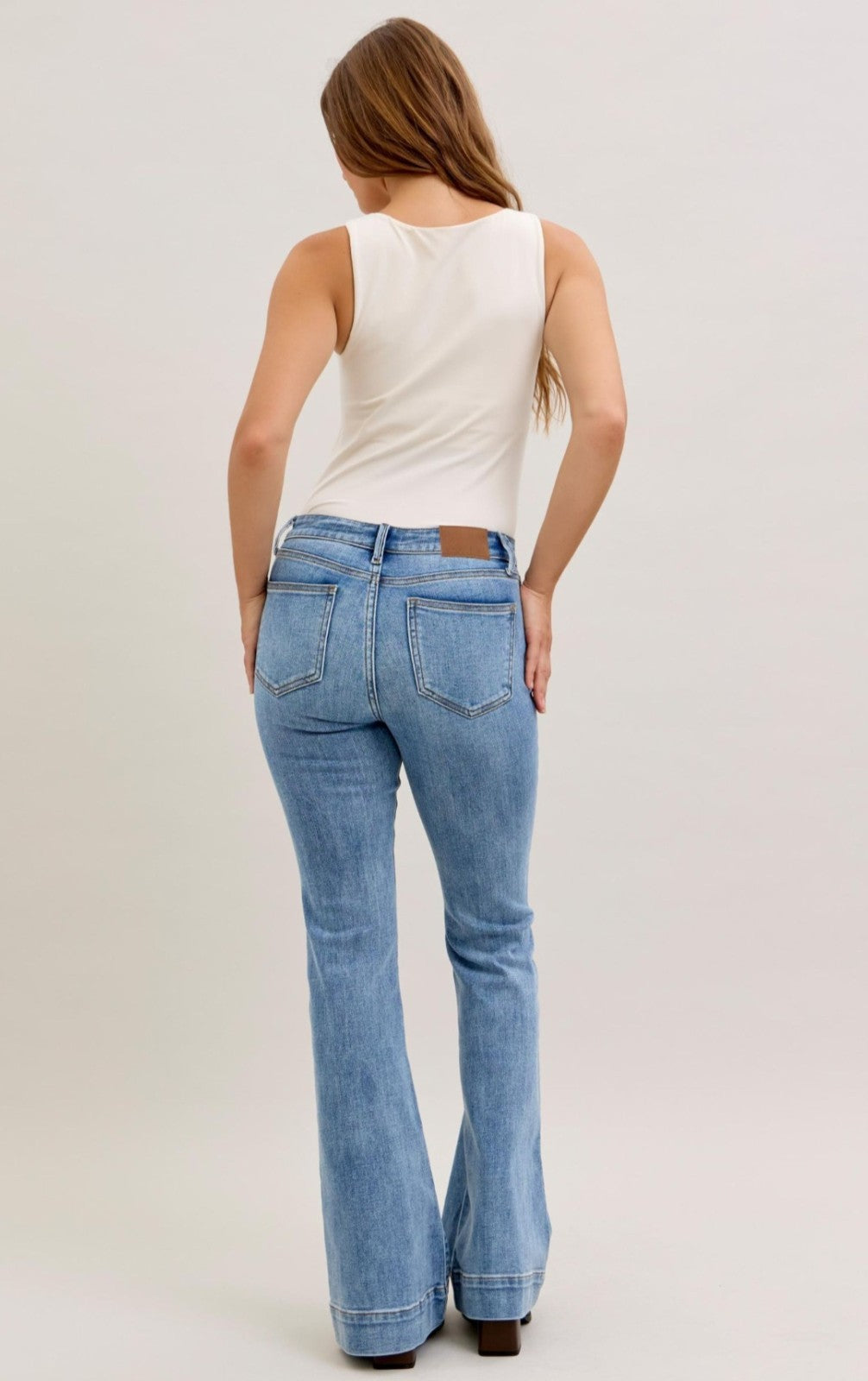 Judy Blue Mid-Rise Flare Jeans