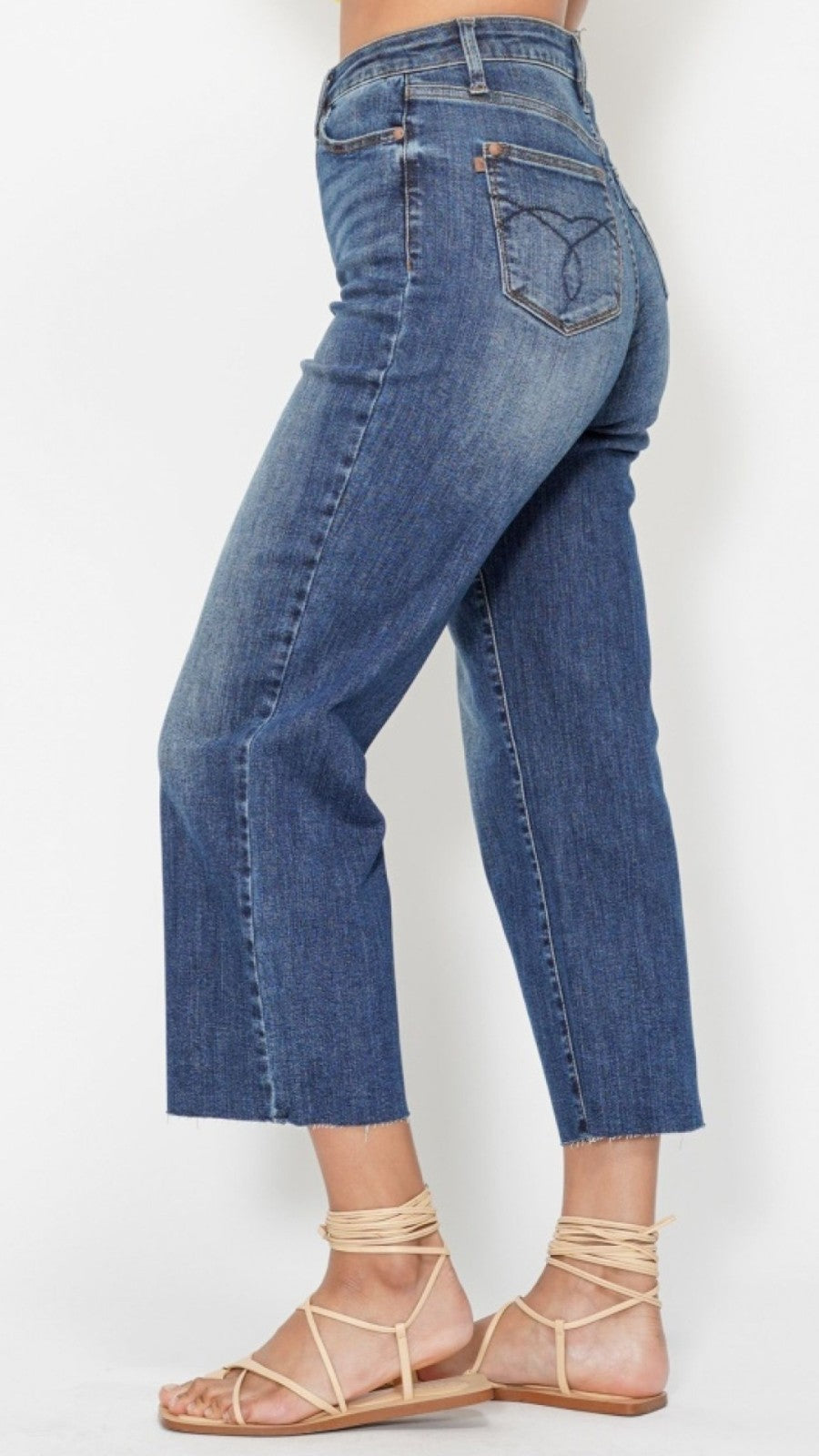 Judy Blue High-Rise W/ Back Pocket Detail Wide Leg Crop Jeans
