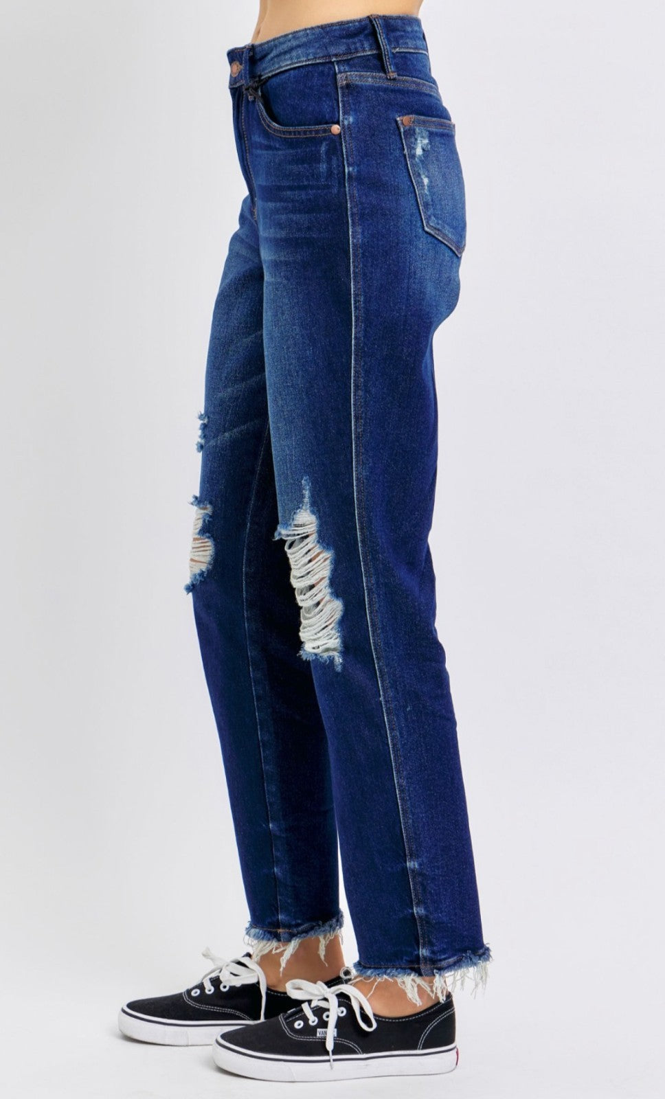 Judy Blue High-Rise  Straight With Rigid Magic Destroy Jeans