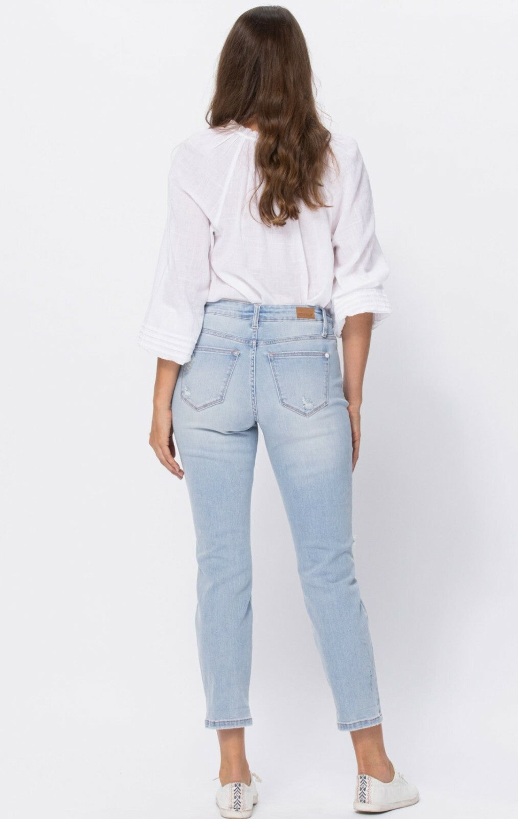 Judy Blue Super Light Destroyed Boyfriend Jeans