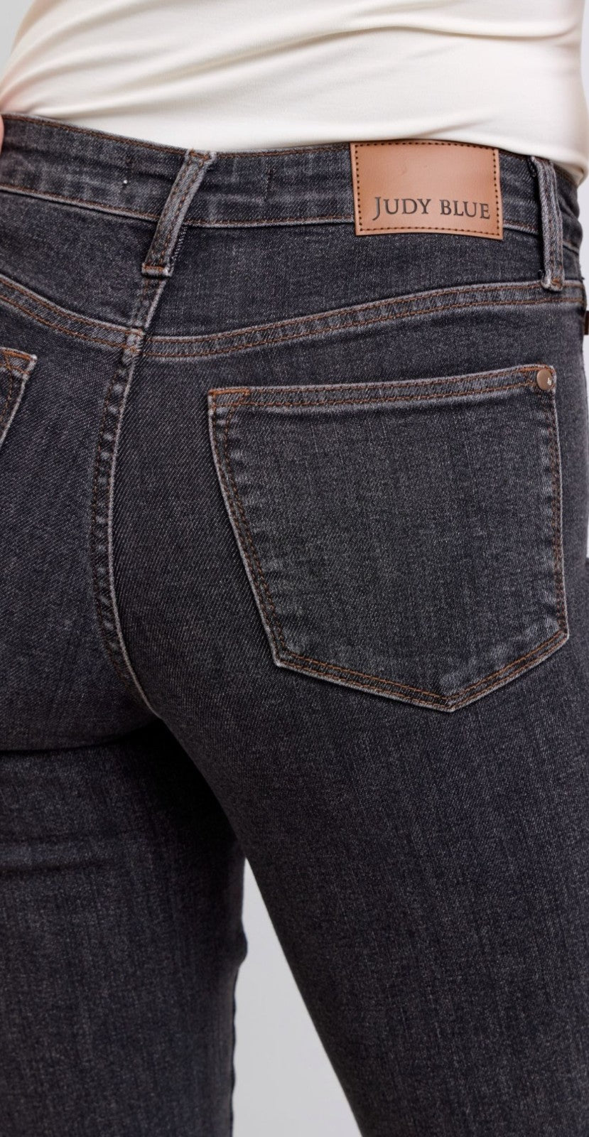Judy Blue Mid-Rise Slim Fit W/ Tummy Control  Jeans
