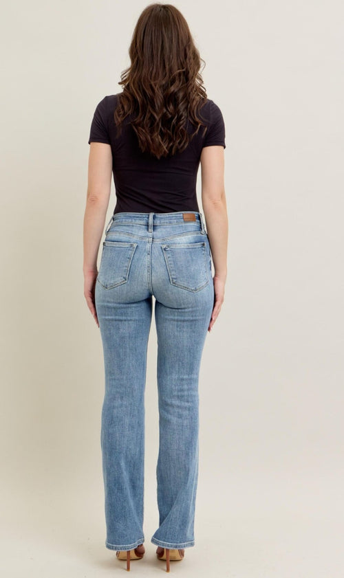 Judy Blue Core Mid-Rise  Bootcut Jeans