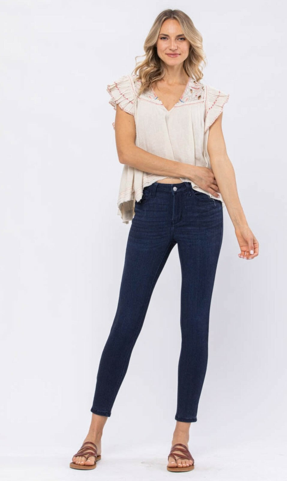 Judy Blue Mid- Rise 28.5" Inseam Skinny Jeans