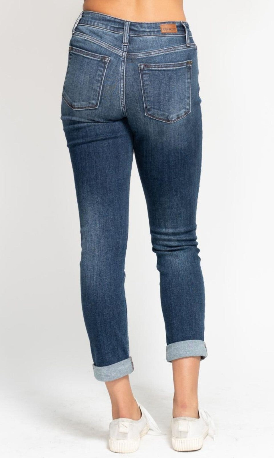 Judy Blue  Mid-Rise Slim Fit Non Distressed Jeans