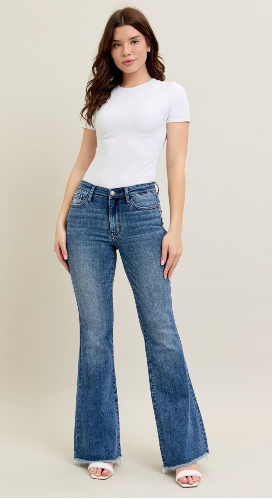 Judy Blue Mid-Rise Vintage Wash Flare W/ Fray Hem Jeans
