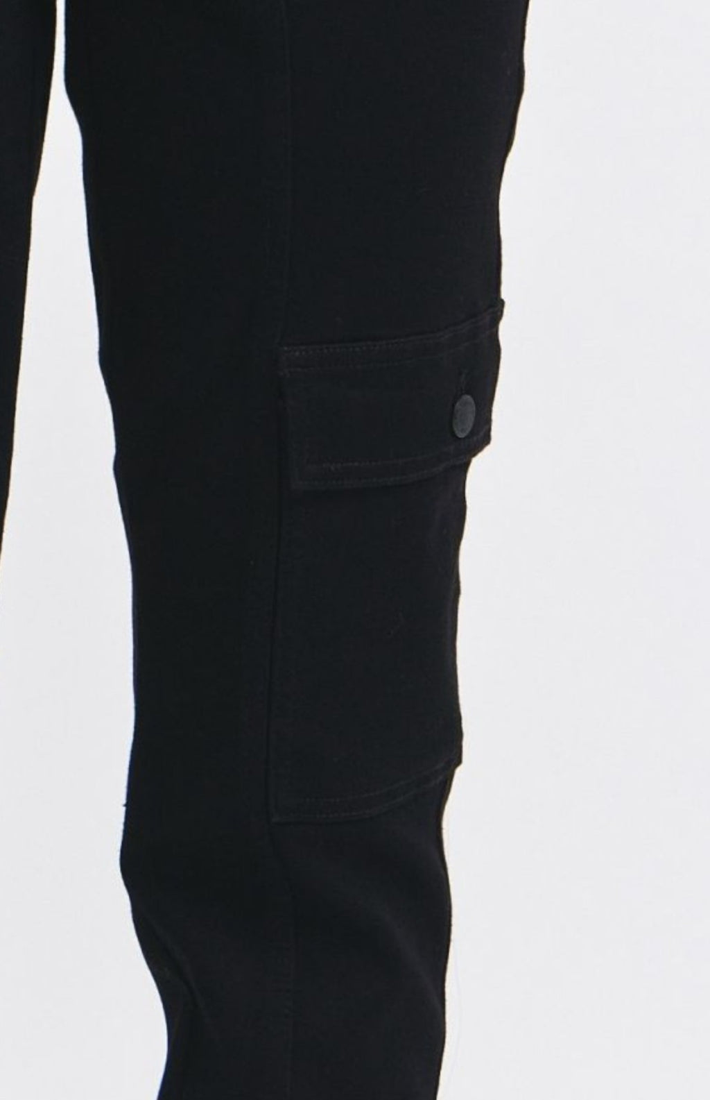 Judy Blue High-Rise Black Cargo Cuffed Jogger Jeans