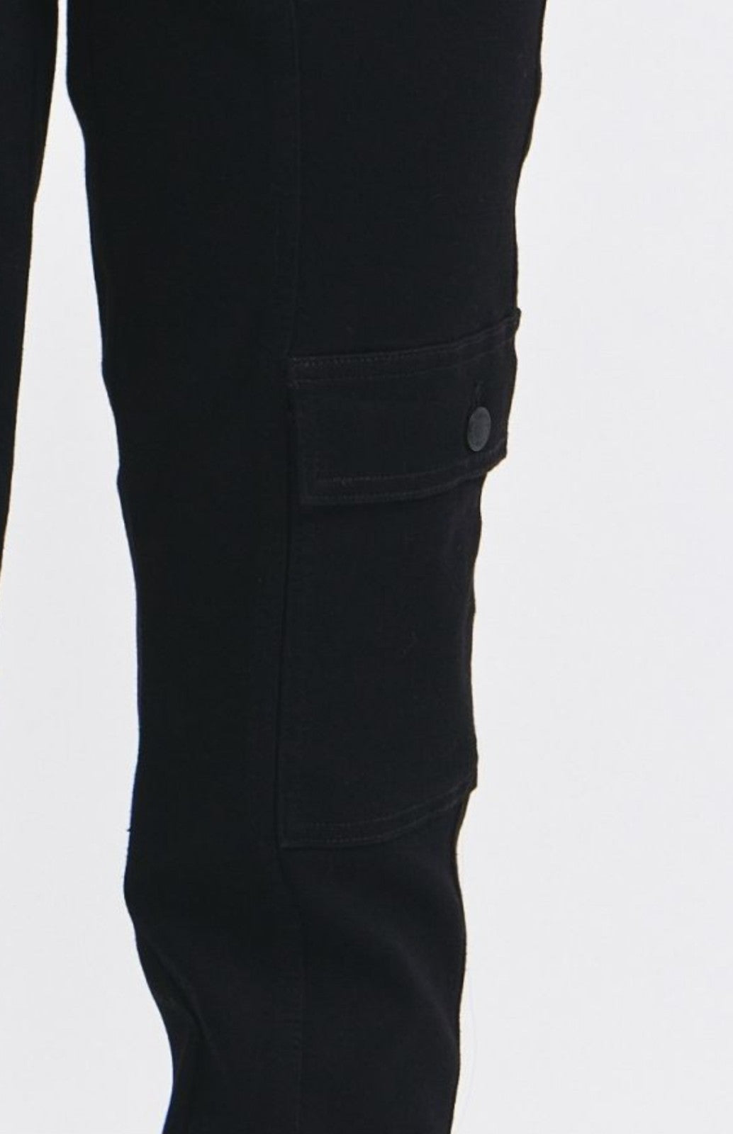 Judy Blue High-Rise Black Cargo Cuffed Jogger Jeans