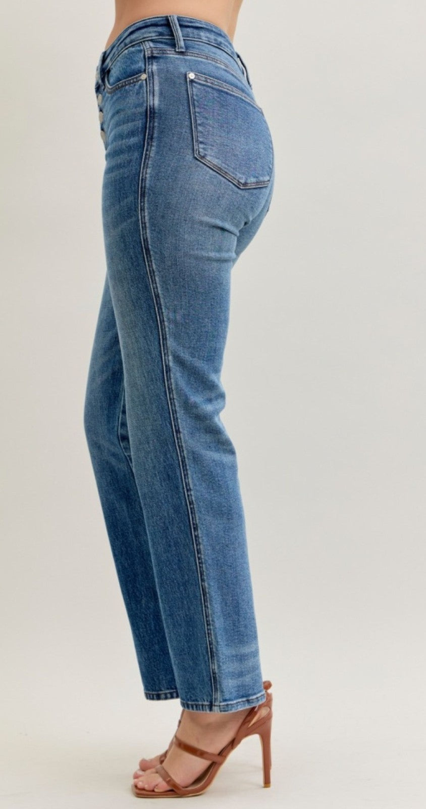 Judy Blue Mid-Rise Slim Straight With Rigid Magic Button Fly Jeans