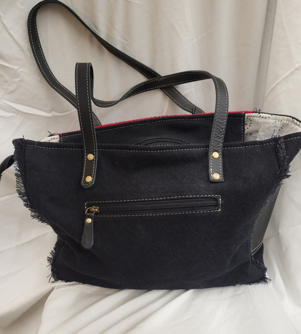 MYRA  Algodones Small Bag in Red