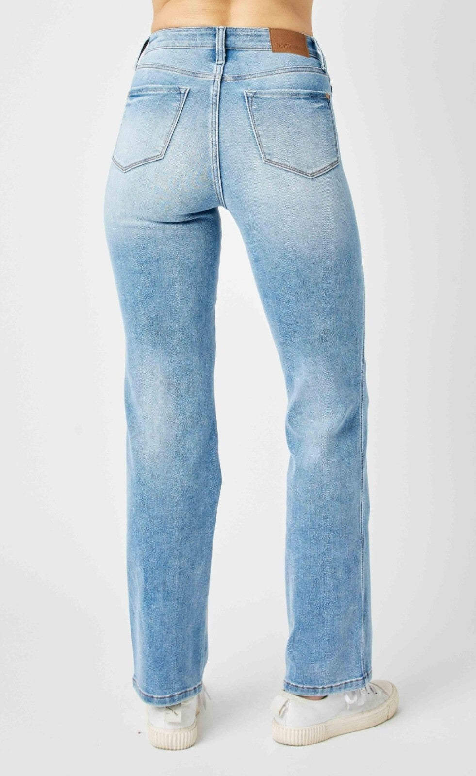 Judy Blue High-Rise W/ Tummy Control  Straight Fit Jeans