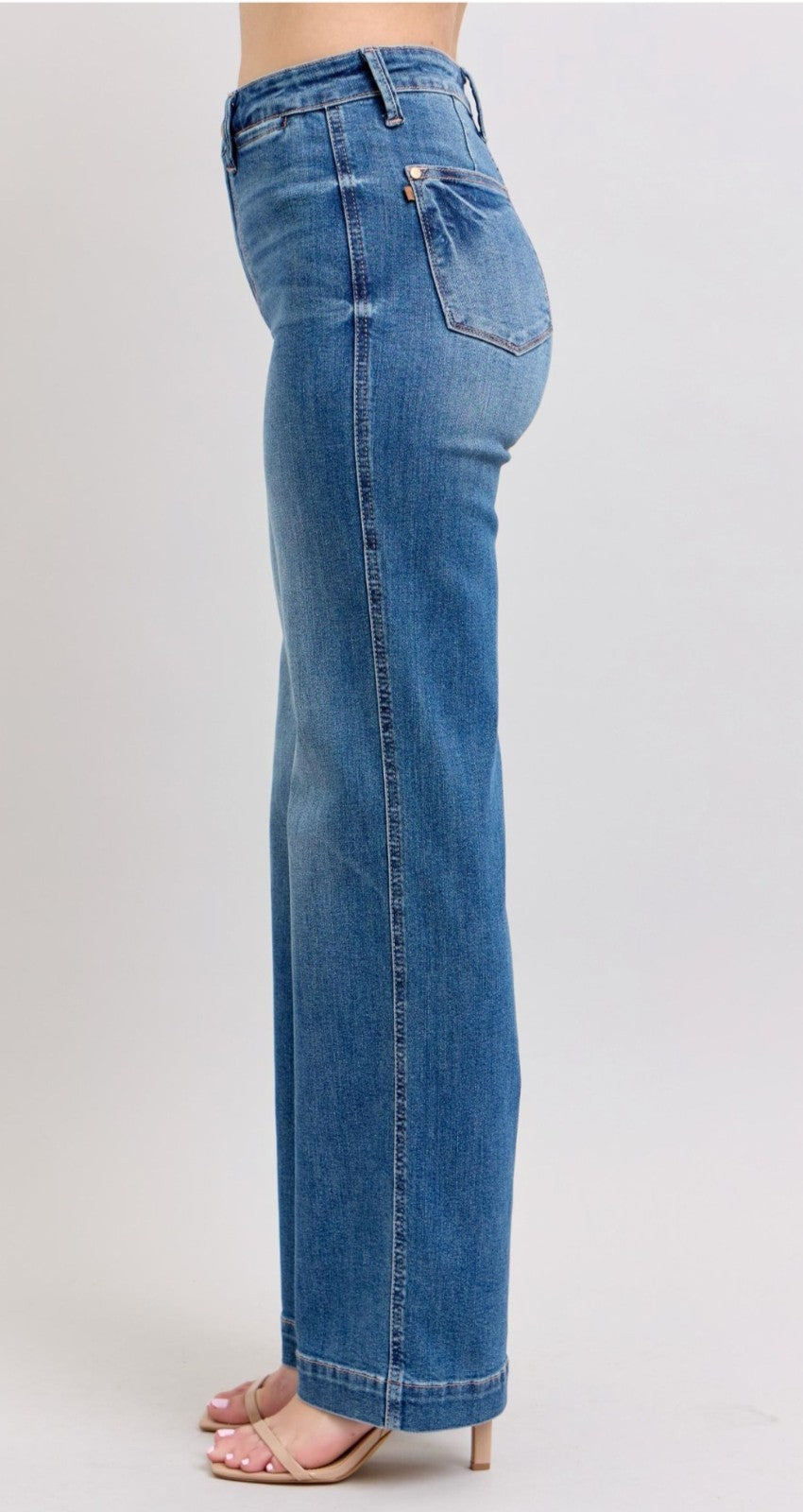 Judy Blue High-Rise Contrast Thread  Straight Fit Jeans