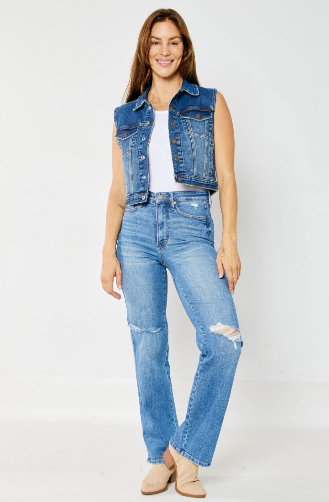 Judy Blue  High-Rise Straight  W/ Tummy Control Destroyed Knee Jeans