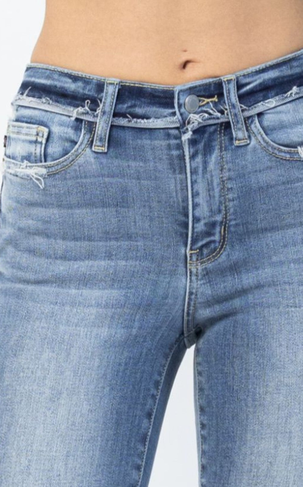 Judy Blue Mid-Rise With a Waistband Detail Skinny Jeans