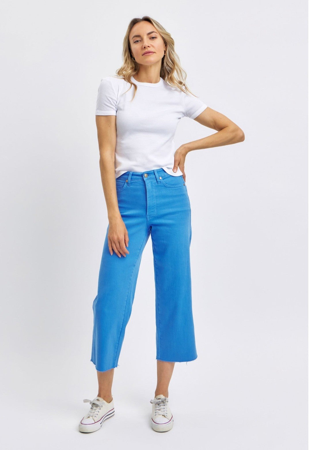 Judy Blue High-Rise W/Tummy Control Sky Blue Wide Leg Crop Jeans